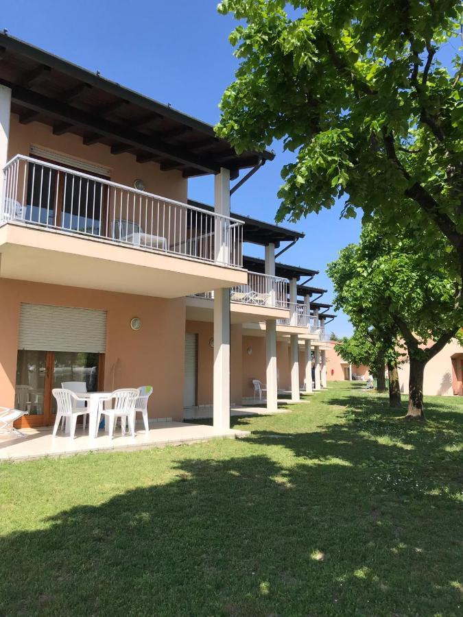 Ohana Apartments Camping Tiglio Sirmione Ngoại thất bức ảnh